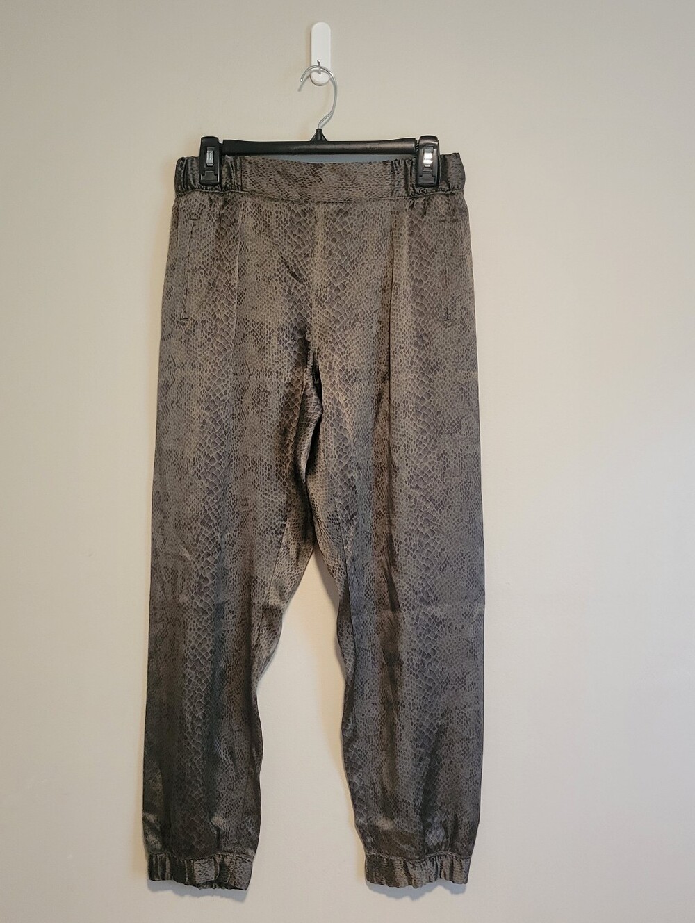 ATM Anthony Thomas Melillo Silk Snake Print Joggers Size Small